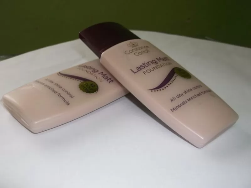 Fond de ten Constance Carroll Lasting Matt - Soft Beige
