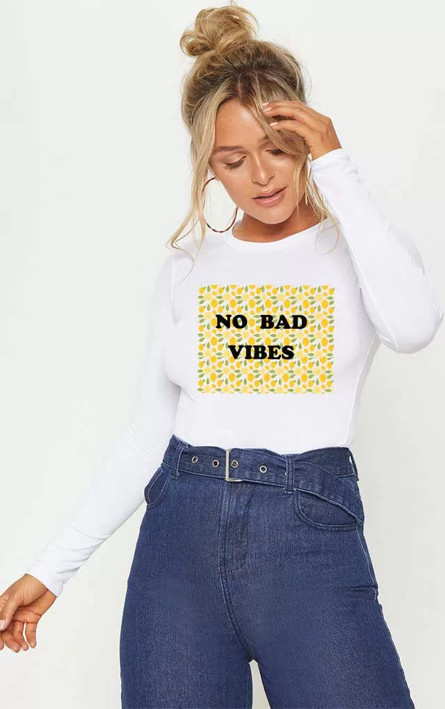 Bluza dama alba - No Bad Vibes